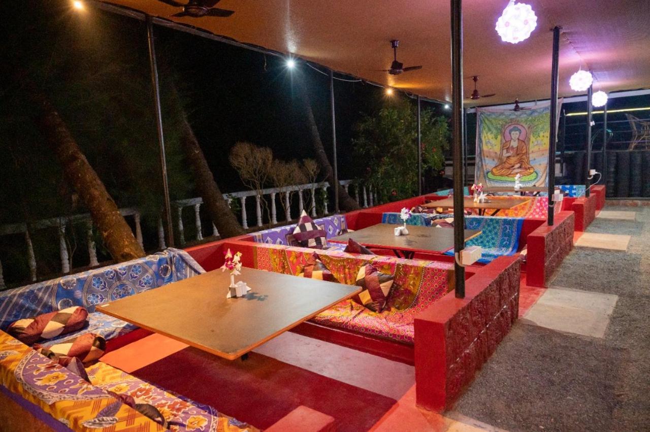 Royal Orbit Resort Agonda Eksteriør bilde